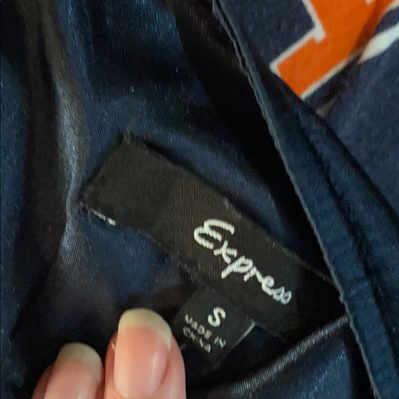 Dress - Picture 6 of 6